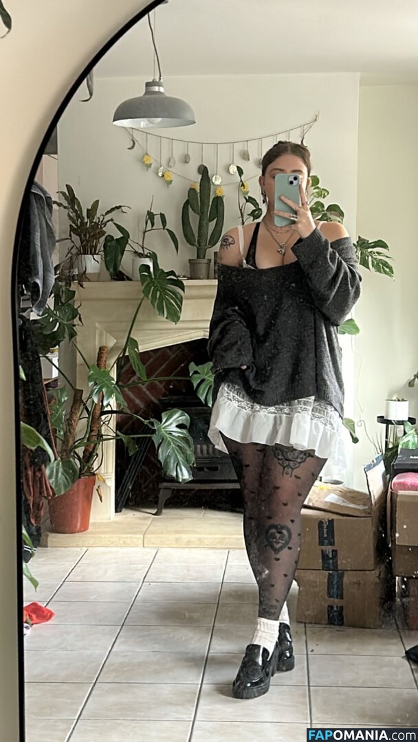 Isabella Dorta / isabelladortapoetry444 Nu OnlyFans  Photo fuitée #128