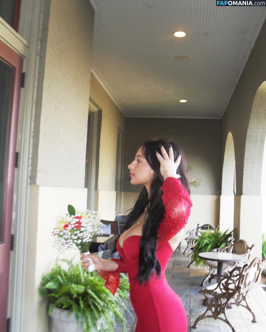 Isabella Wagner / SerenitySource_ / isabellarosewagner Nu OnlyFans  Photo fuitée #4