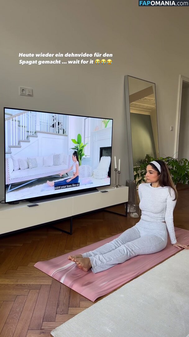 Ischtar Isik / ischtarisik Nu OnlyFans  Photo fuitée #483