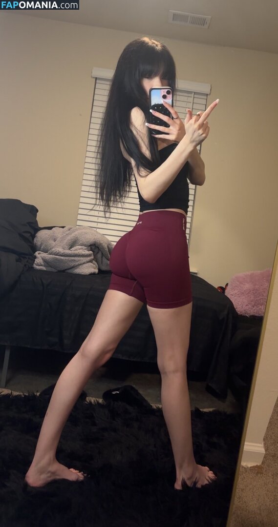 isizzly / sizzlymizzly Nu OnlyFans  Photo fuitée #16