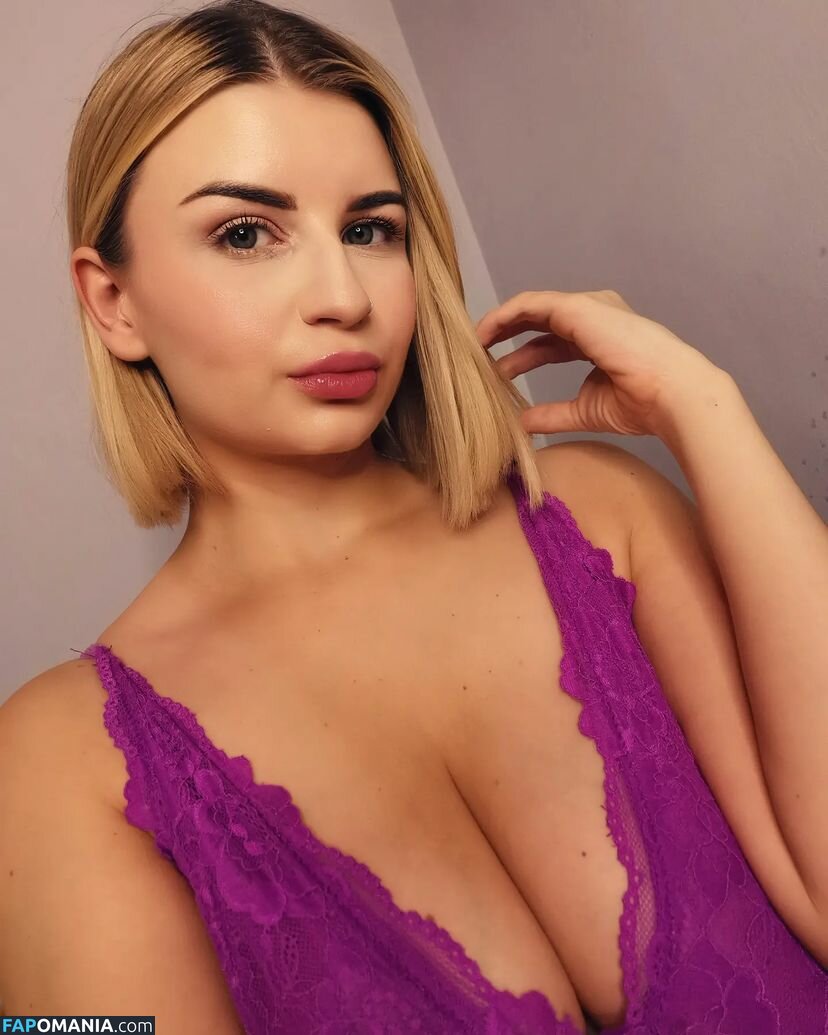 Isla White / Realmissislax / realmissisla Nu OnlyFans  Photo fuitée #48