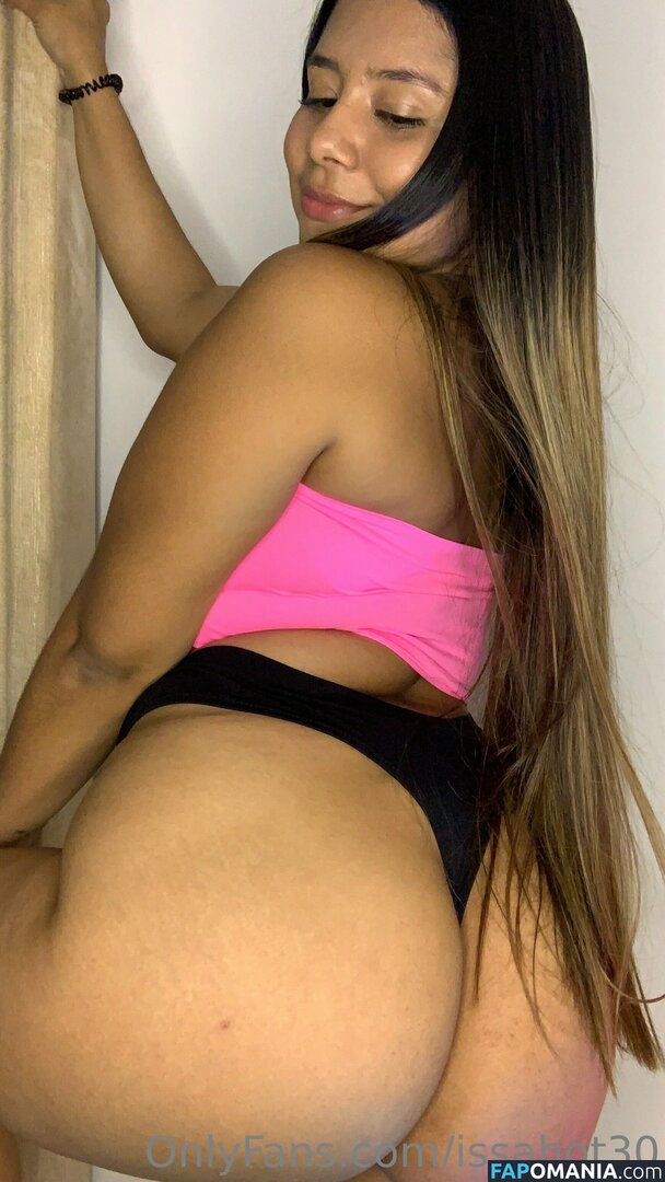 issahot30 / jol3n3mari3 Nu OnlyFans  Photo fuitée #94