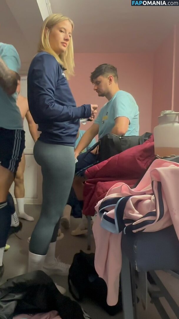 Issy Anderson / MIC’D UP ISSY / issyandersonrehab Nu OnlyFans  Photo fuitée #2