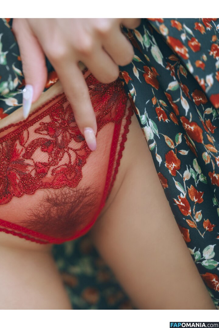 Itou Mayuki / https: / mayukiito / myk__gram Nu OnlyFans  Photo fuitée #10
