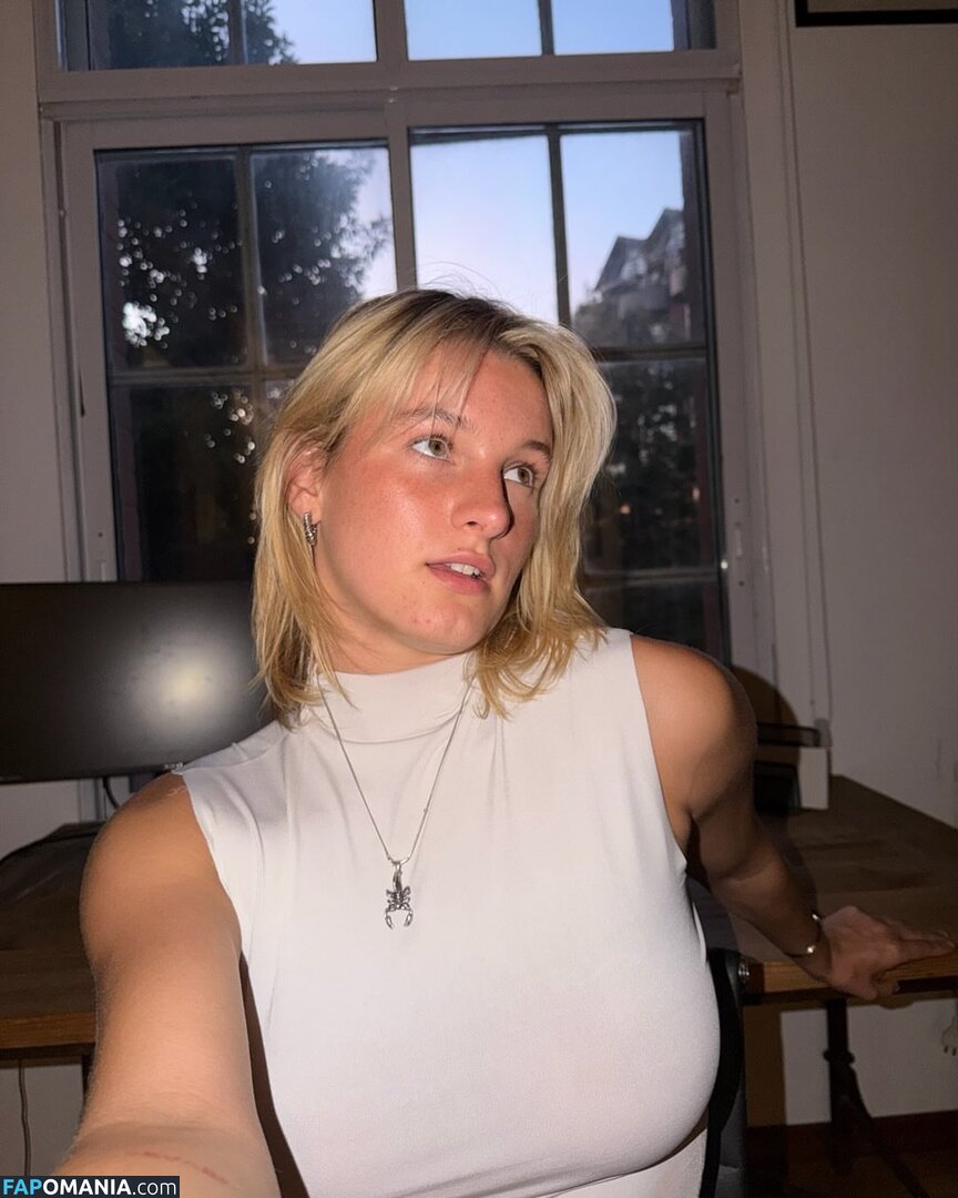 _itscarlyjane_ / itscarlyjane Nu OnlyFans  Photo fuitée #10