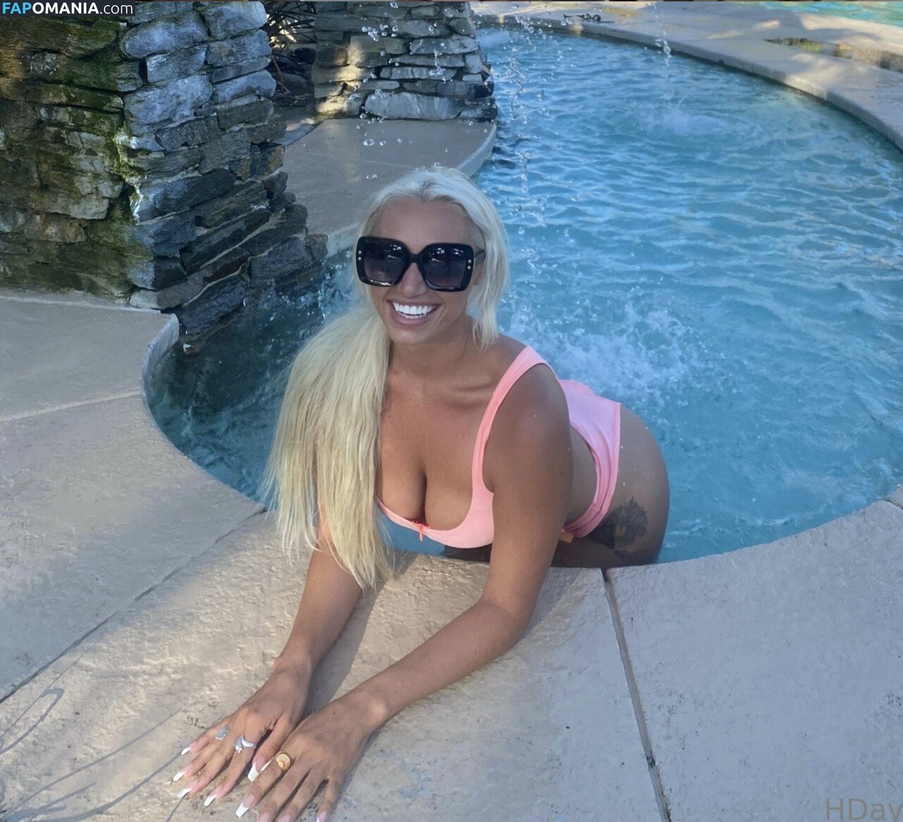 _itshollyday / itshollyday Nu OnlyFans  Photo fuitée #53