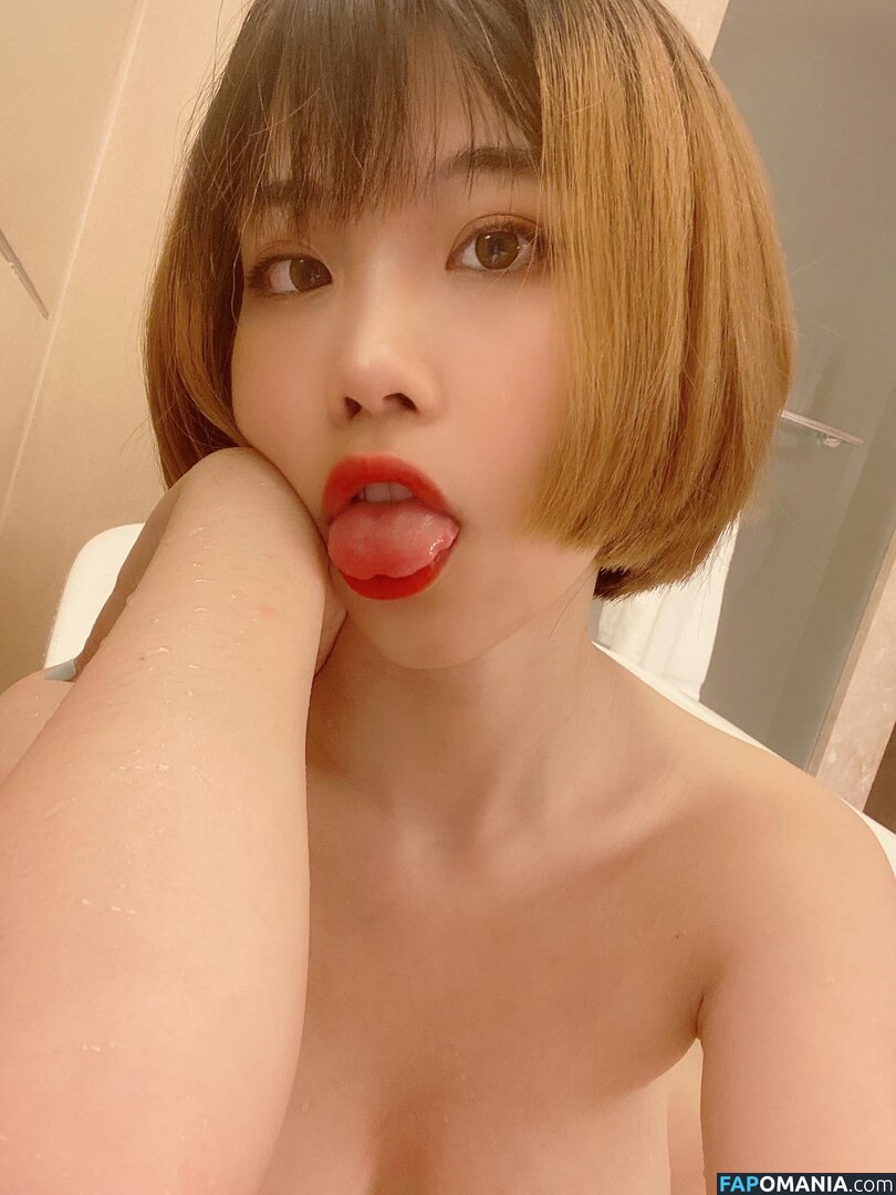 itsmika / itsmikaaaaaaaaaa Nu OnlyFans  Photo fuitée #1