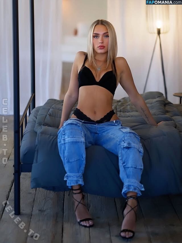 itsvilena / vlnabae Nu OnlyFans  Photo fuitée #2