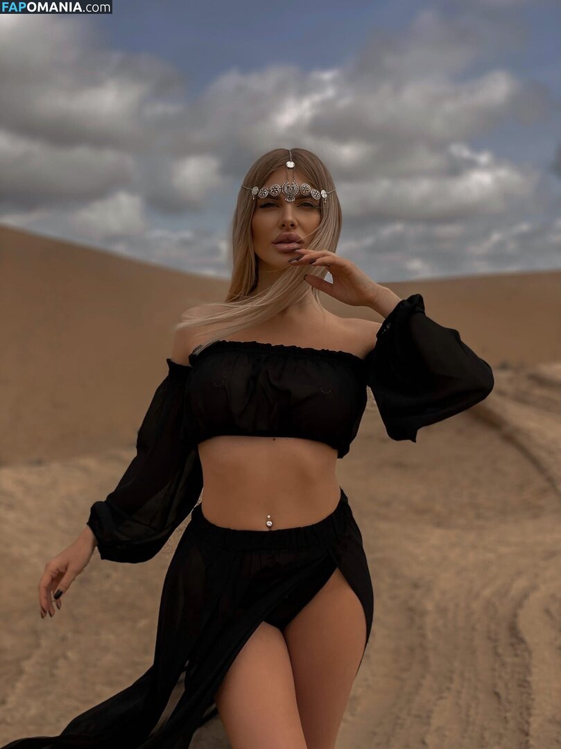 Iva Kivock / iva.kivock Nu OnlyFans  Photo fuitée #1