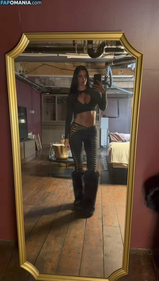 Ivana Knoll / knolldoll Nu OnlyFans  Photo fuitée #258