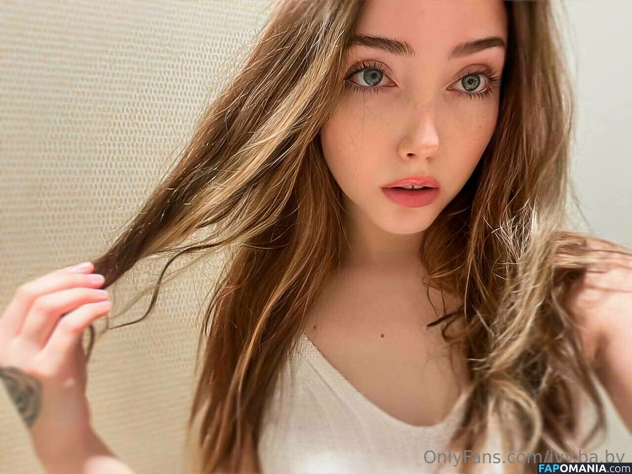 ivy.ba.by / ivybabies Nu OnlyFans  Photo fuitée #211