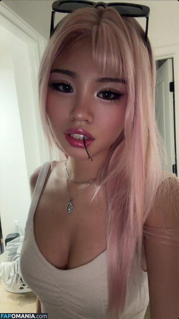 Ivy Tran / freakbob524 Nu OnlyFans  Photo fuitée #1