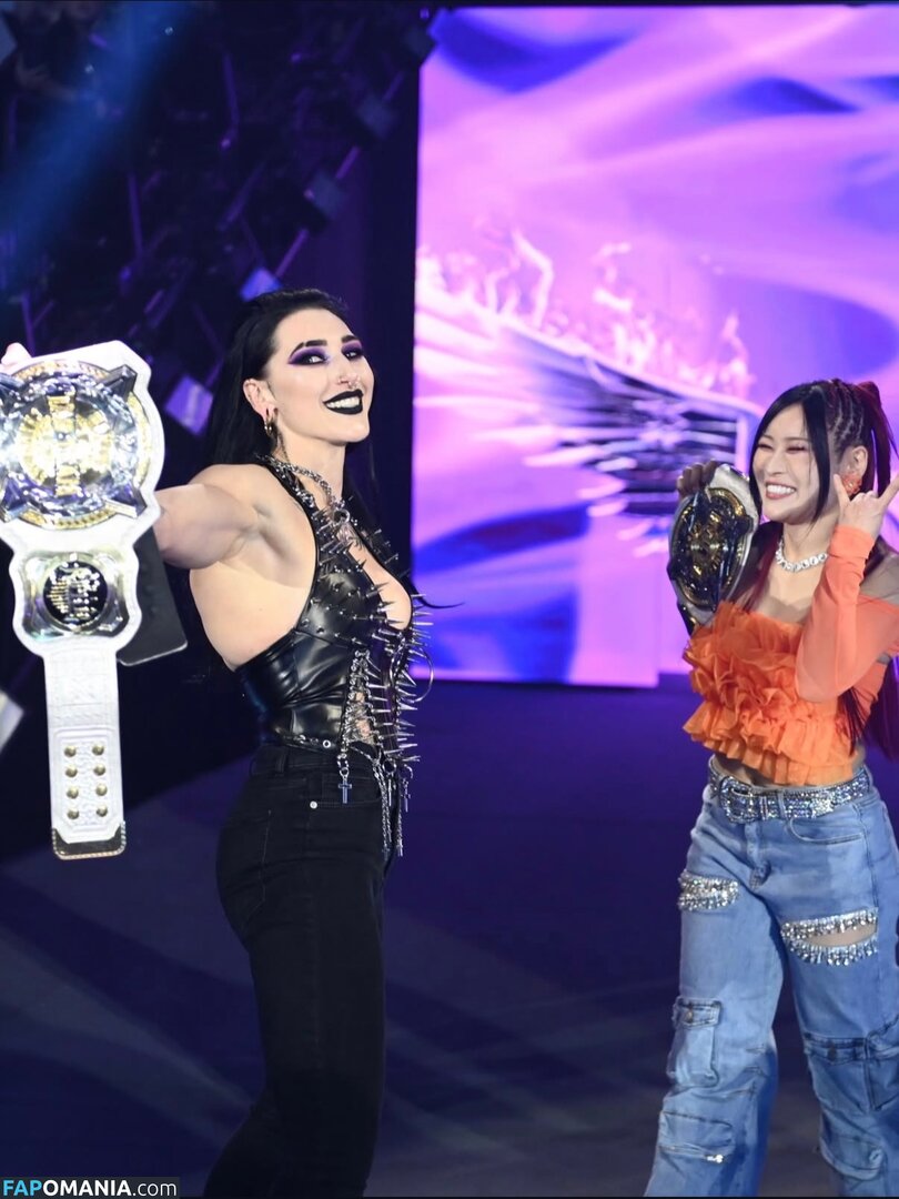 Io Shirai / Iyo Sky / iyoaghedo Nu OnlyFans  Photo fuitée #355