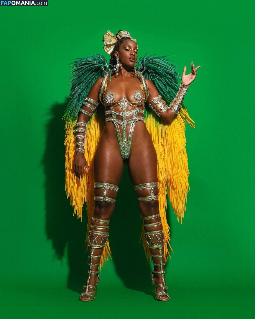 IZA / bbyiza Nu OnlyFans  Photo fuitée #17