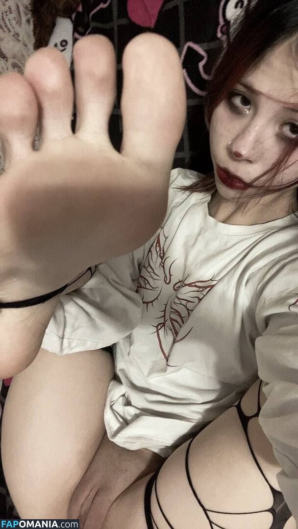 Izolyator Natsuki Nu OnlyFans  Photo fuitée #3