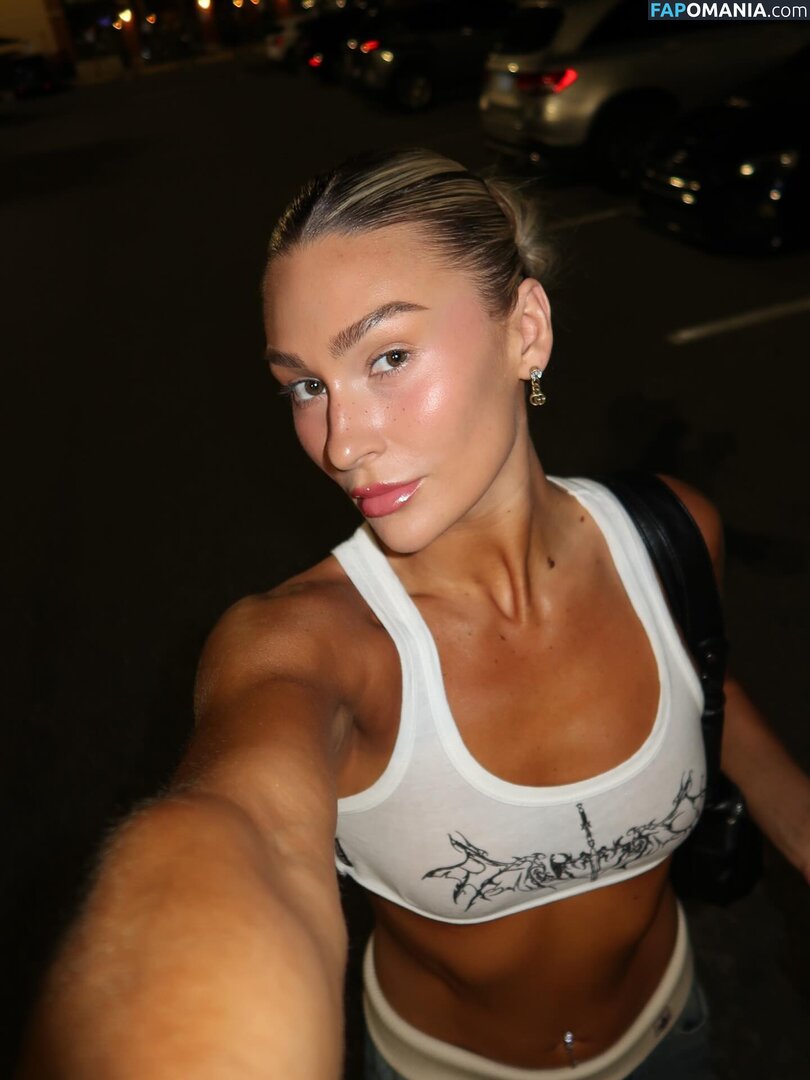 Izzi Dame / WWE NXT / izzi_bee / izzi_wwe Nu OnlyFans  Photo fuitée #24