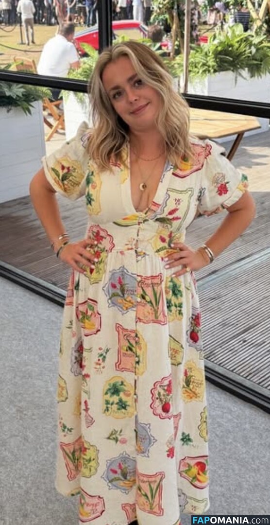 Izzy Hammond Nu OnlyFans  Photo fuitée #1