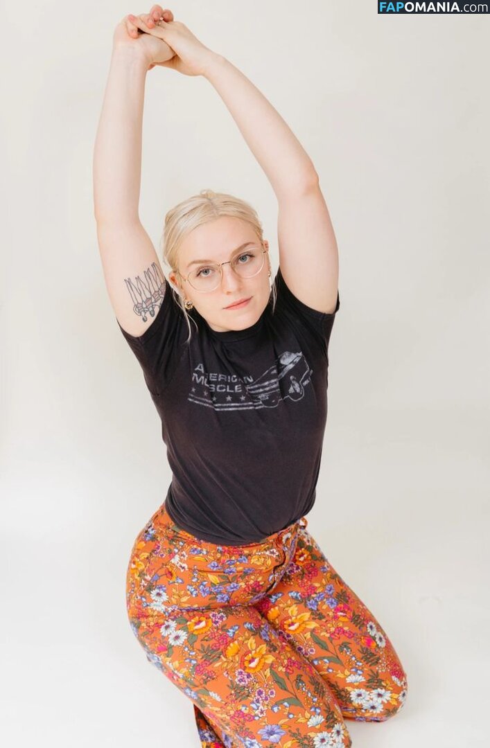 Izzy Roland Nu OnlyFans  Photo fuitée #1