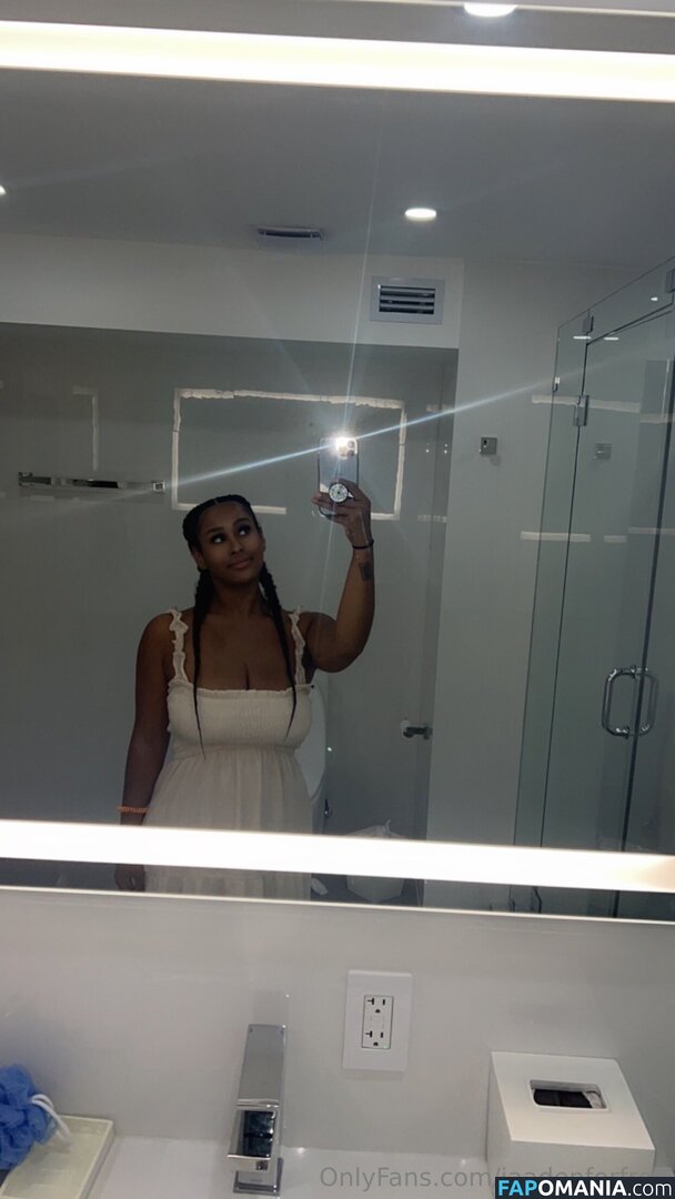 jaadenforfree / thejaadenkyrelle Nu OnlyFans  Photo fuitée #9