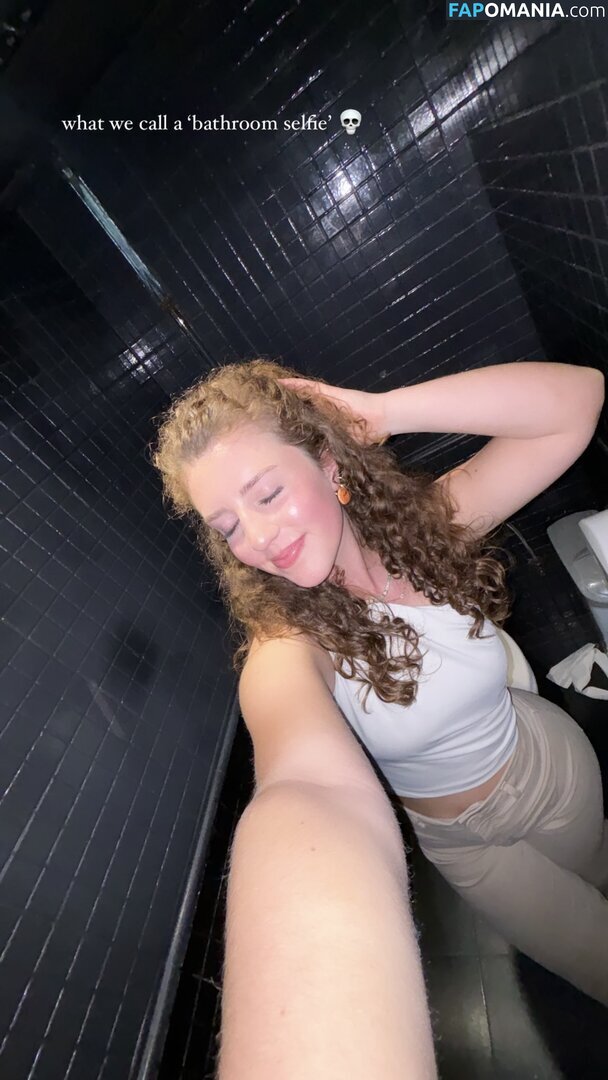 Jacindatravels_ / peachycaro Nu OnlyFans  Photo fuitée #63