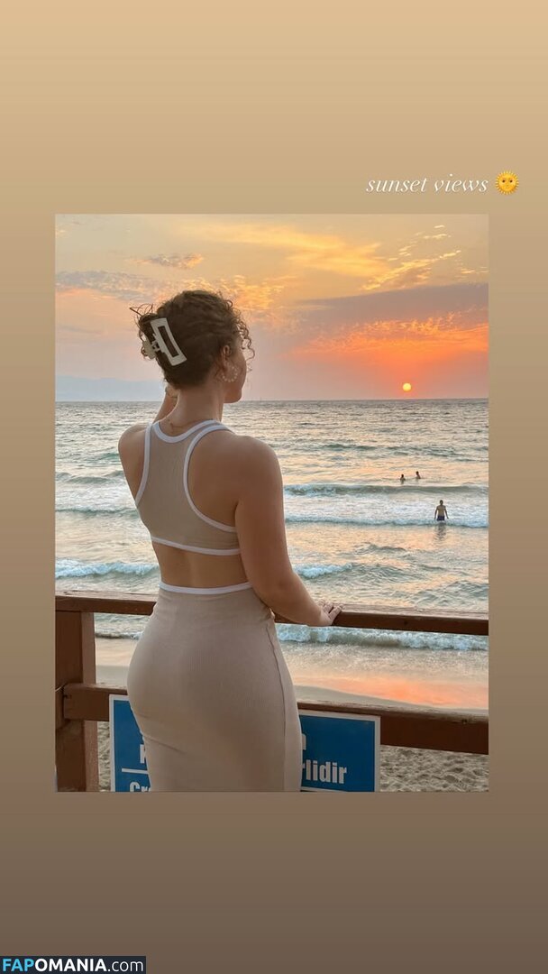 Jacindatravels_ / peachycaro Nu OnlyFans  Photo fuitée #69