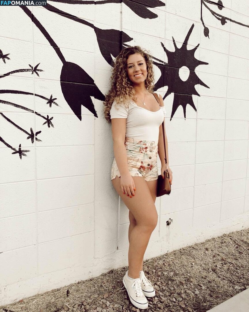 Jacindatravels_ / peachycaro Nu OnlyFans  Photo fuitée #145