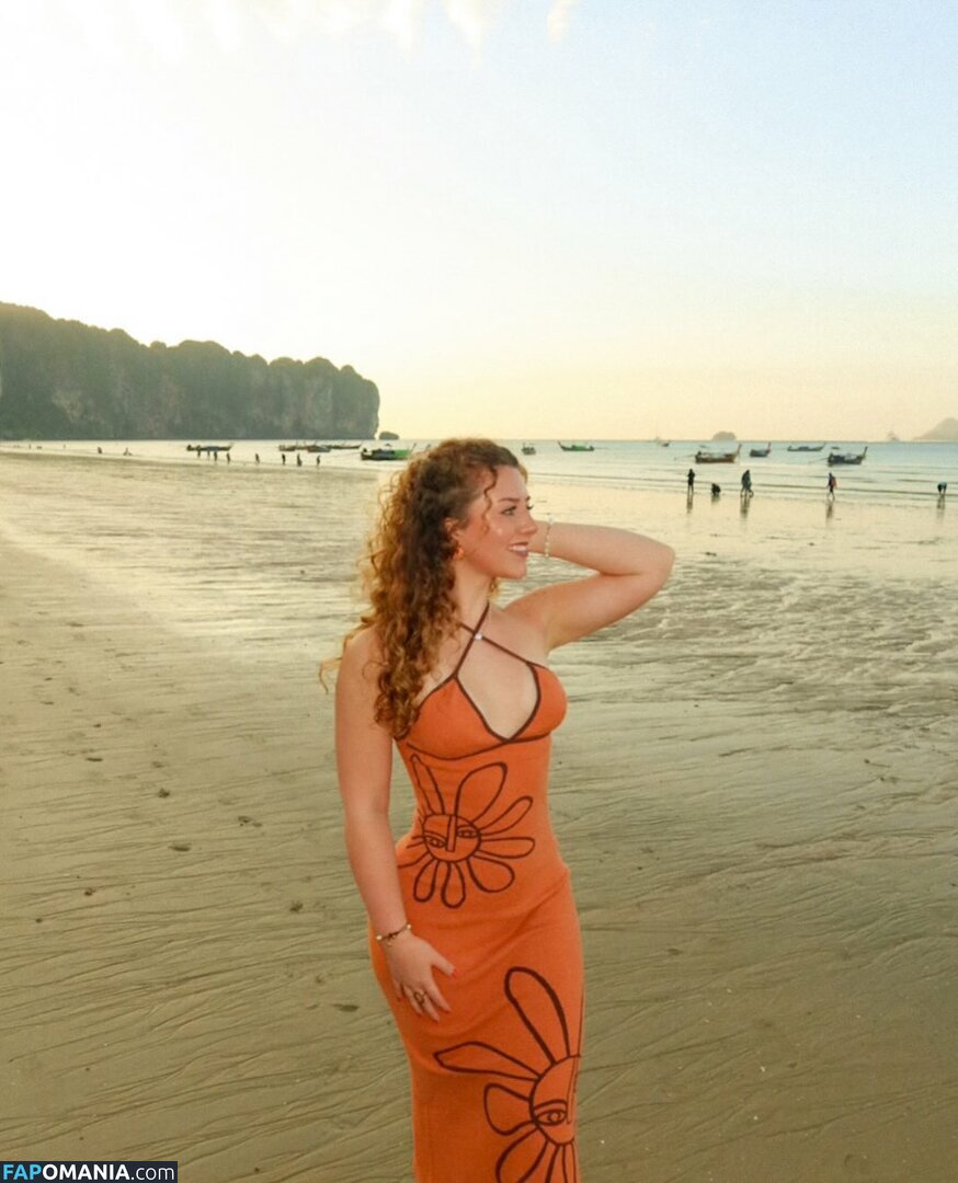 Jacindatravels_ / peachycaro Nu OnlyFans  Photo fuitée #162