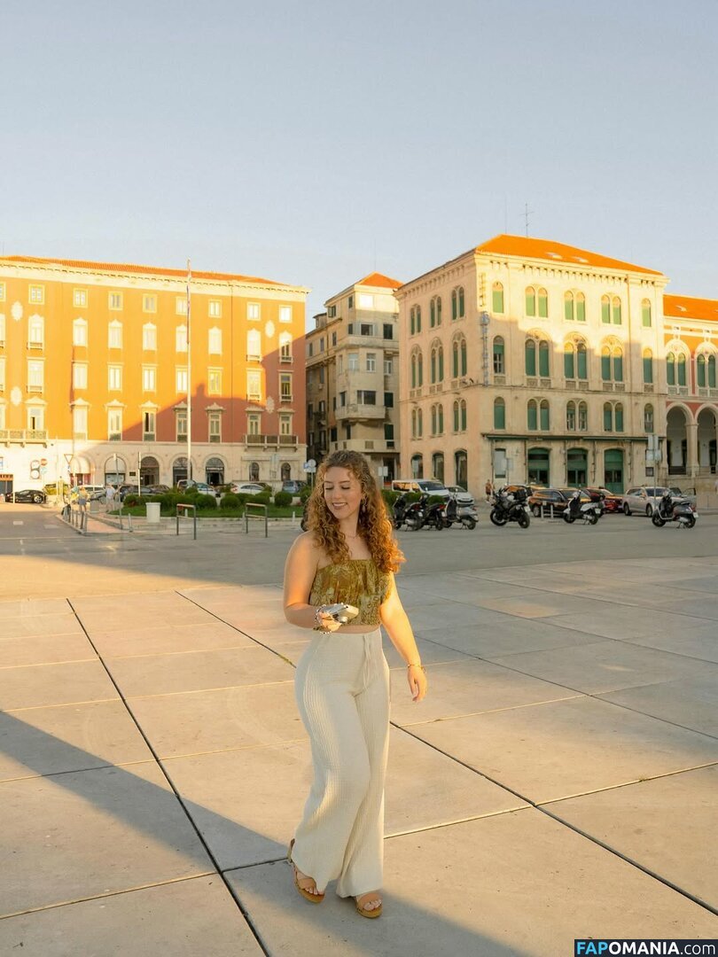 Jacindatravels_ / peachycaro Nu OnlyFans  Photo fuitée #164