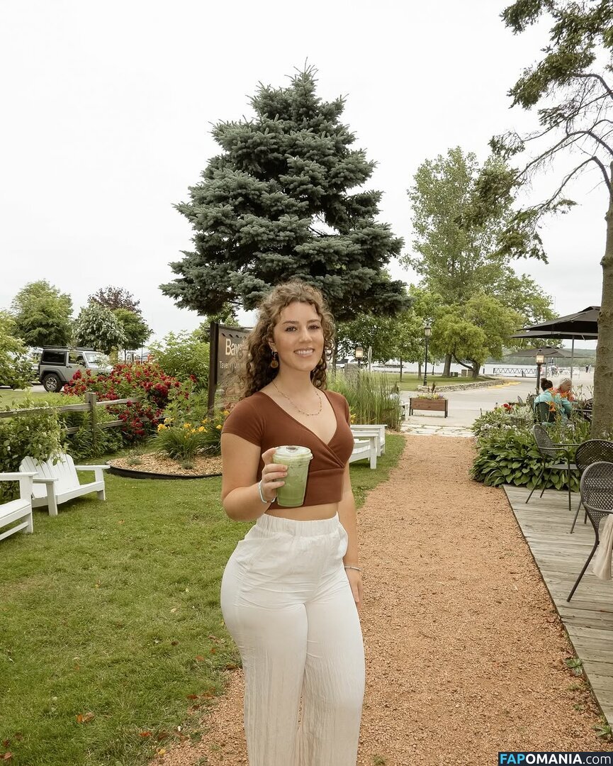 Jacindatravels_ / peachycaro Nu OnlyFans  Photo fuitée #213