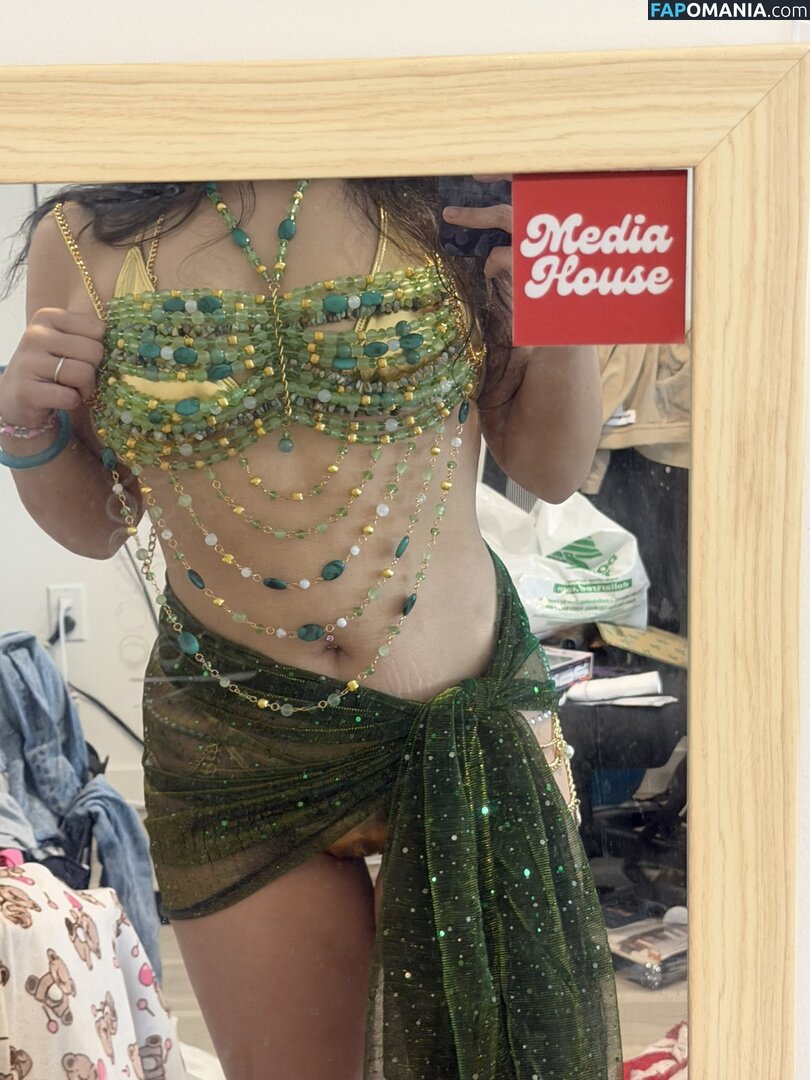 jackie / jackieaina / jackiee.aphrodite Nu OnlyFans  Photo fuitée #1