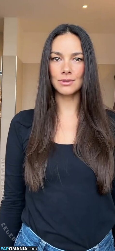 Janina Uhse / janinauhse Nu OnlyFans  Photo fuitée #4