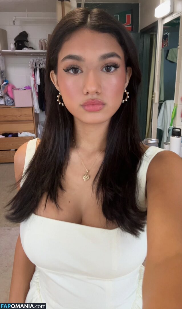 jasmine_lillyyy / jasmine_lillyyyy Nu OnlyFans  Photo fuitée #38