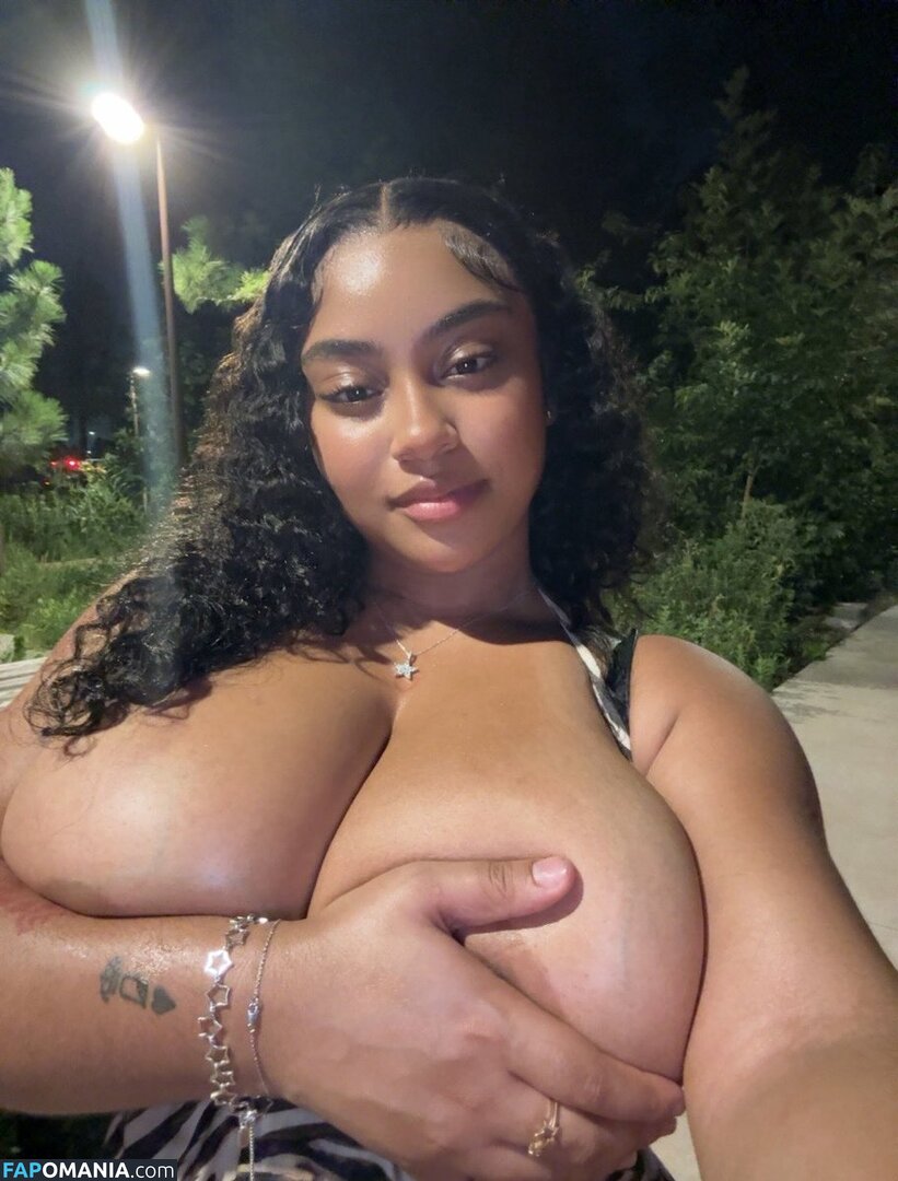 Jasmynaaliyah / jasmynxaaliyah / jjuicyjass Nu OnlyFans  Photo fuitée #1