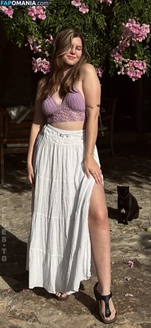 Jeanne.Zeitler / jeanne.ztlr Nu OnlyFans  Photo fuitée #3