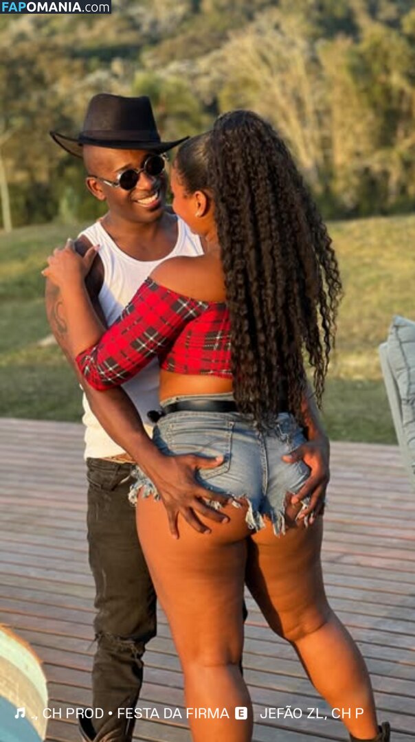 Jefaoicial / _iamshantell_ Nu OnlyFans  Photo fuitée #17