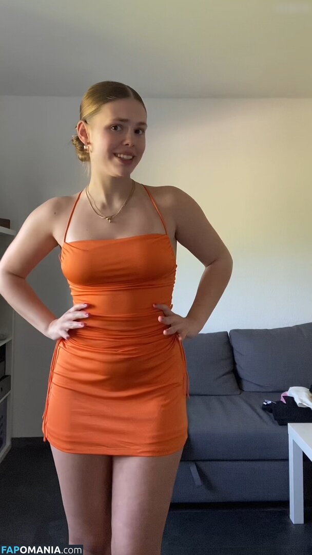 Jelle Karbstein / Jellefeline / jelenajensen Nu OnlyFans  Photo fuitée #141