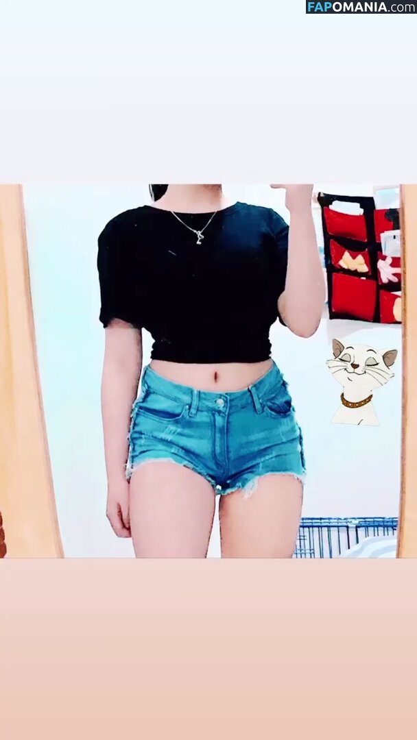 Jenevie Delloson / jenevie_delloson Nu OnlyFans  Photo fuitée #1
