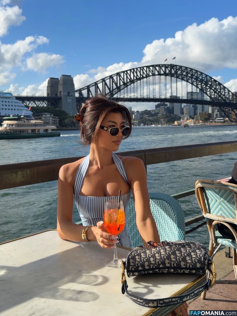 Jenn Lee  / Jenn Lee / Jennifer Lee / jennleezy / jennleezy Nu OnlyFans  Photo fuitée #13