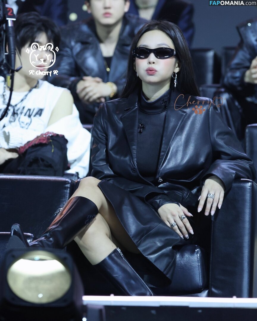 Blackpink / Jennie | BLΛƆKPIИK / jennierubyjane / sheflieshigh Nu OnlyFans  Photo fuitée #480