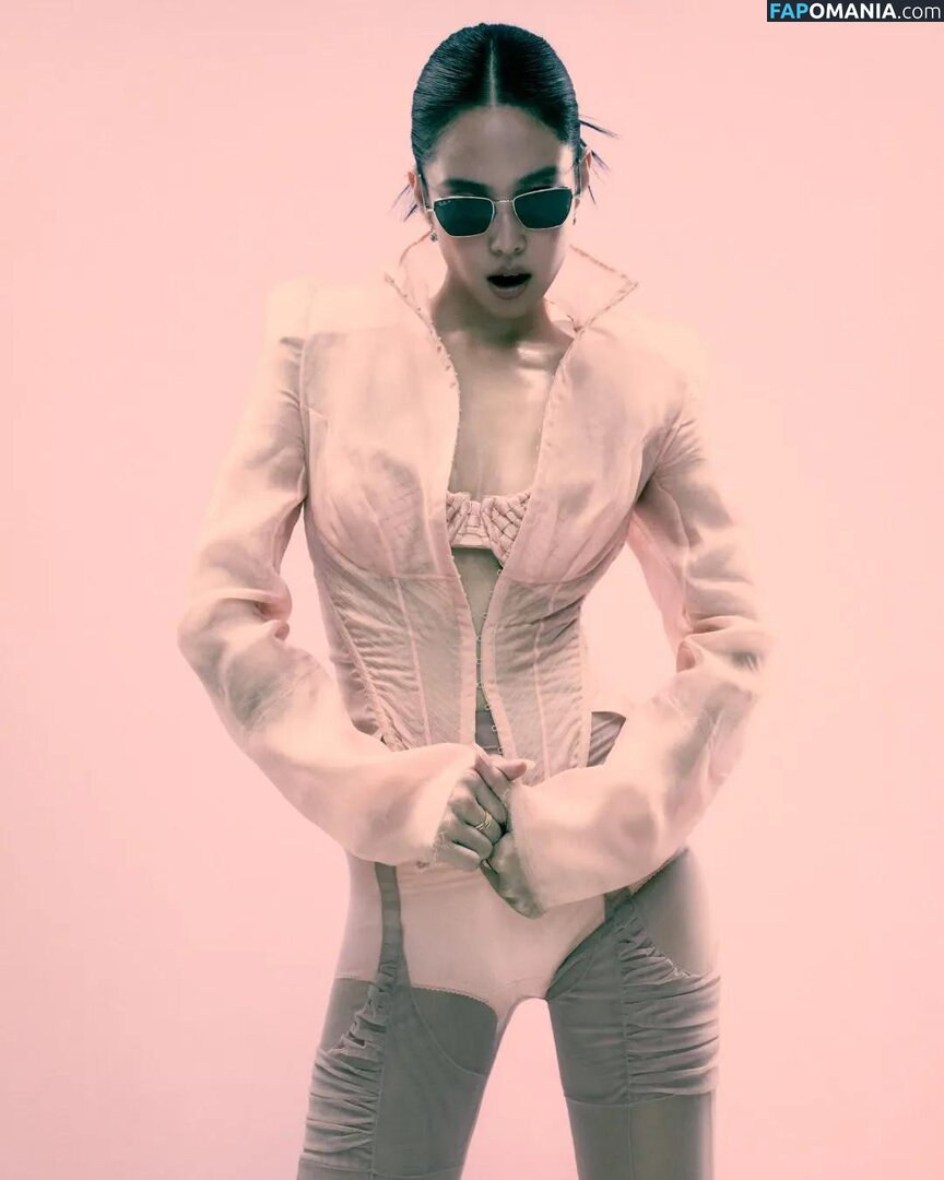 Blackpink / Jennie | BLΛƆKPIИK / jennierubyjane / sheflieshigh Nu OnlyFans  Photo fuitée #511