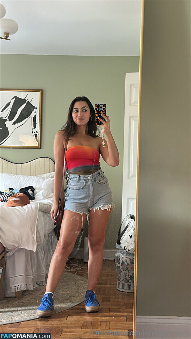 Jenny Gorelick / jennycestquoi / jennygorelick Nu OnlyFans  Photo fuitée #2