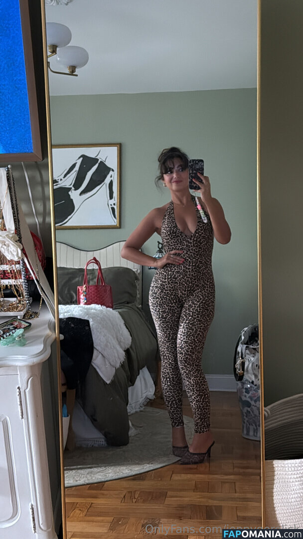 Jenny Gorelick / jennycestquoi / jennygorelick Nu OnlyFans  Photo fuitée #5