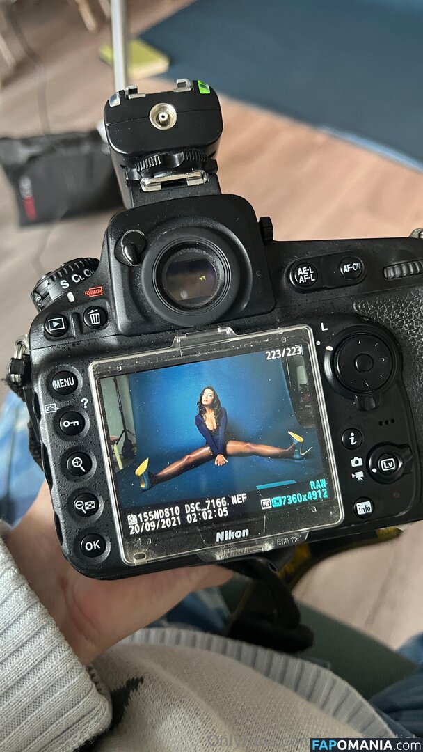Jenny Gorelick / jennycestquoi / jennygorelick Nu OnlyFans  Photo fuitée #20