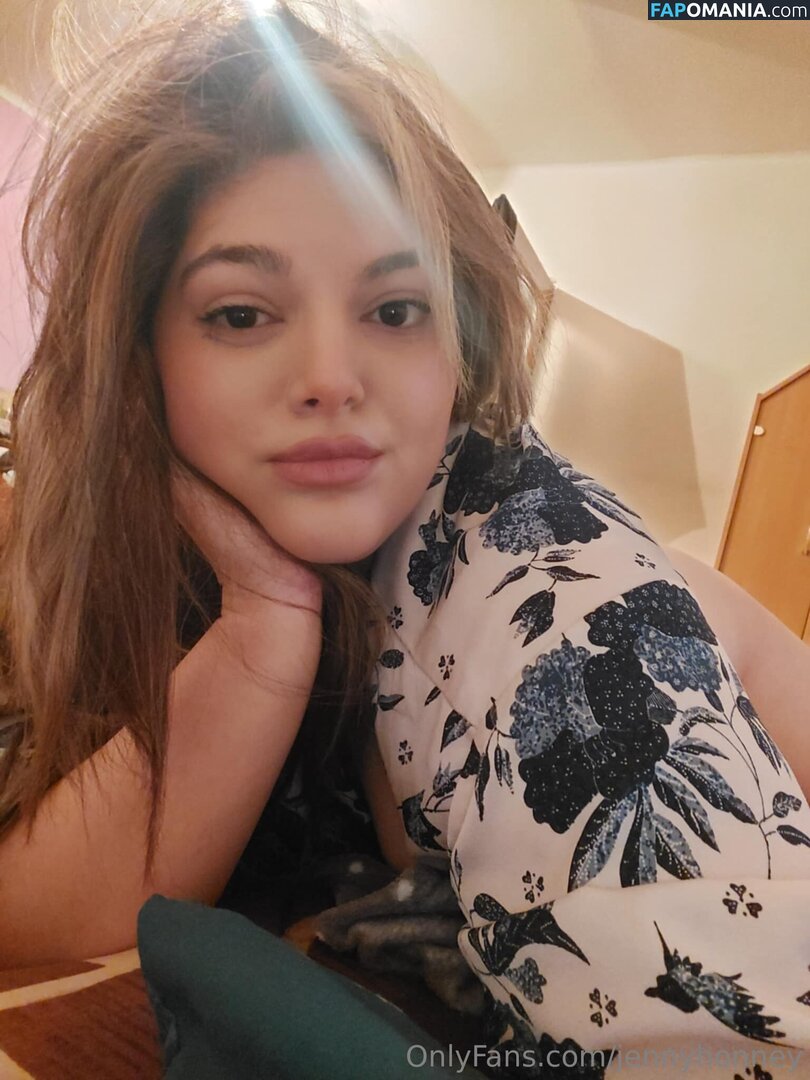 jen.honney / jennyhonney Nu OnlyFans  Photo fuitée #1