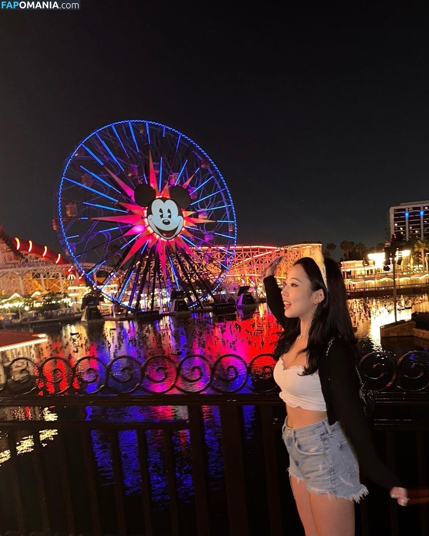 AGirlAndAGame / Jessica / h.yojeong / jessicahkim / jessicanigri Nu OnlyFans  Photo fuitée #62