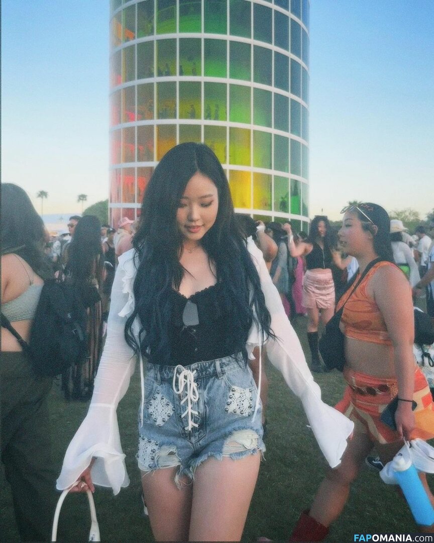 AGirlAndAGame / Jessica / h.yojeong / jessicahkim / jessicanigri Nu OnlyFans  Photo fuitée #261