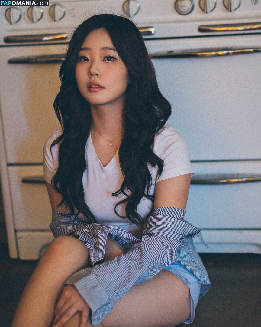 AGirlAndAGame / Jessica / h.yojeong / jessicahkim / jessicanigri Nu OnlyFans  Photo fuitée #289