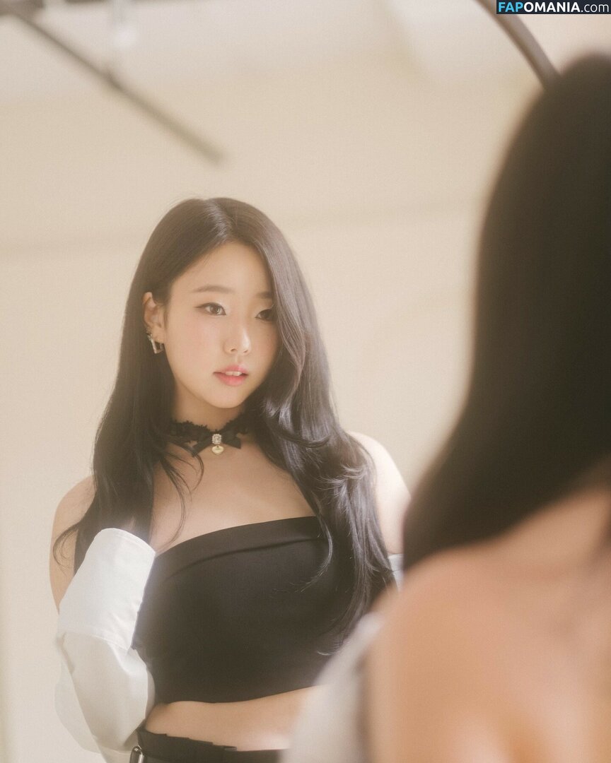 AGirlAndAGame / Jessica / h.yojeong / jessicahkim / jessicanigri Nu OnlyFans  Photo fuitée #728