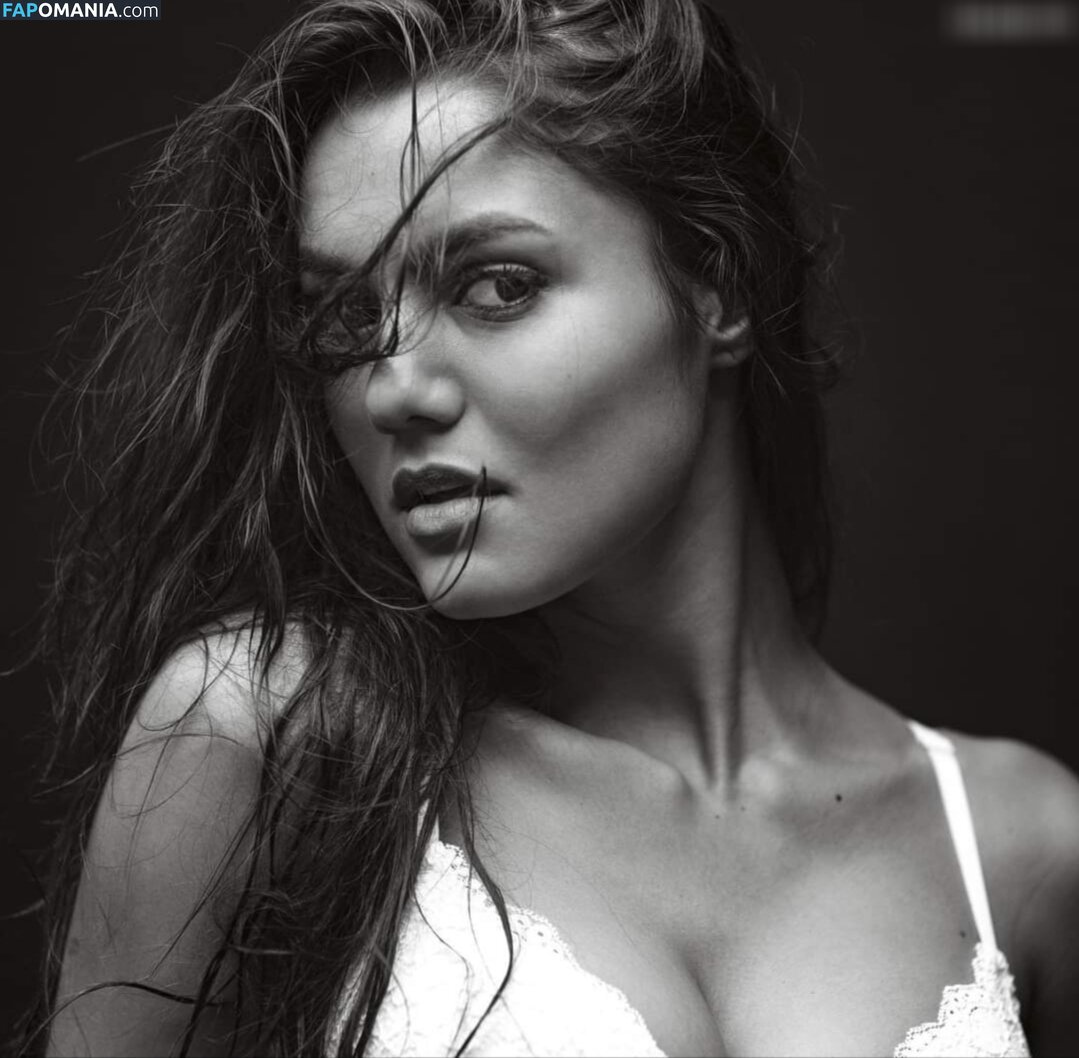 AGirlAndAGame / Jessica / h.yojeong / jessicahkim / jessicanigri Nu OnlyFans  Photo fuitée #818