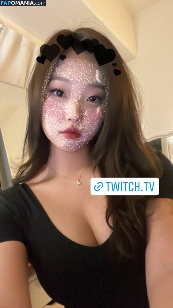 AGirlAndAGame / Jessica / h.yojeong / jessicahkim / jessicanigri Nu OnlyFans  Photo fuitée #860